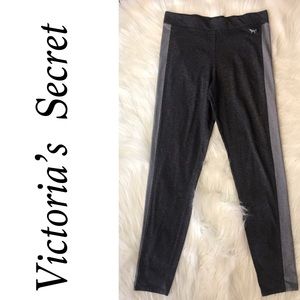 PINK Victoria’s Secret Leggings